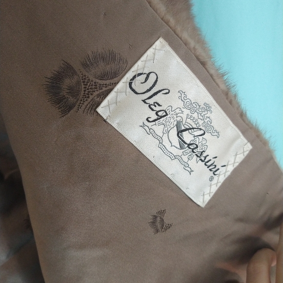 Lloyd's Denver Vintage fur wrap stole capelet Oleg Cassini costume Movie Prop - Picture 6 of 13